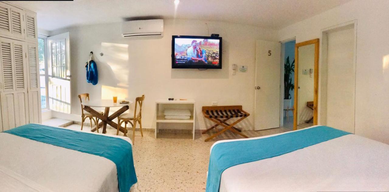 Hotel Downtown ميريدا المظهر الخارجي الصورة